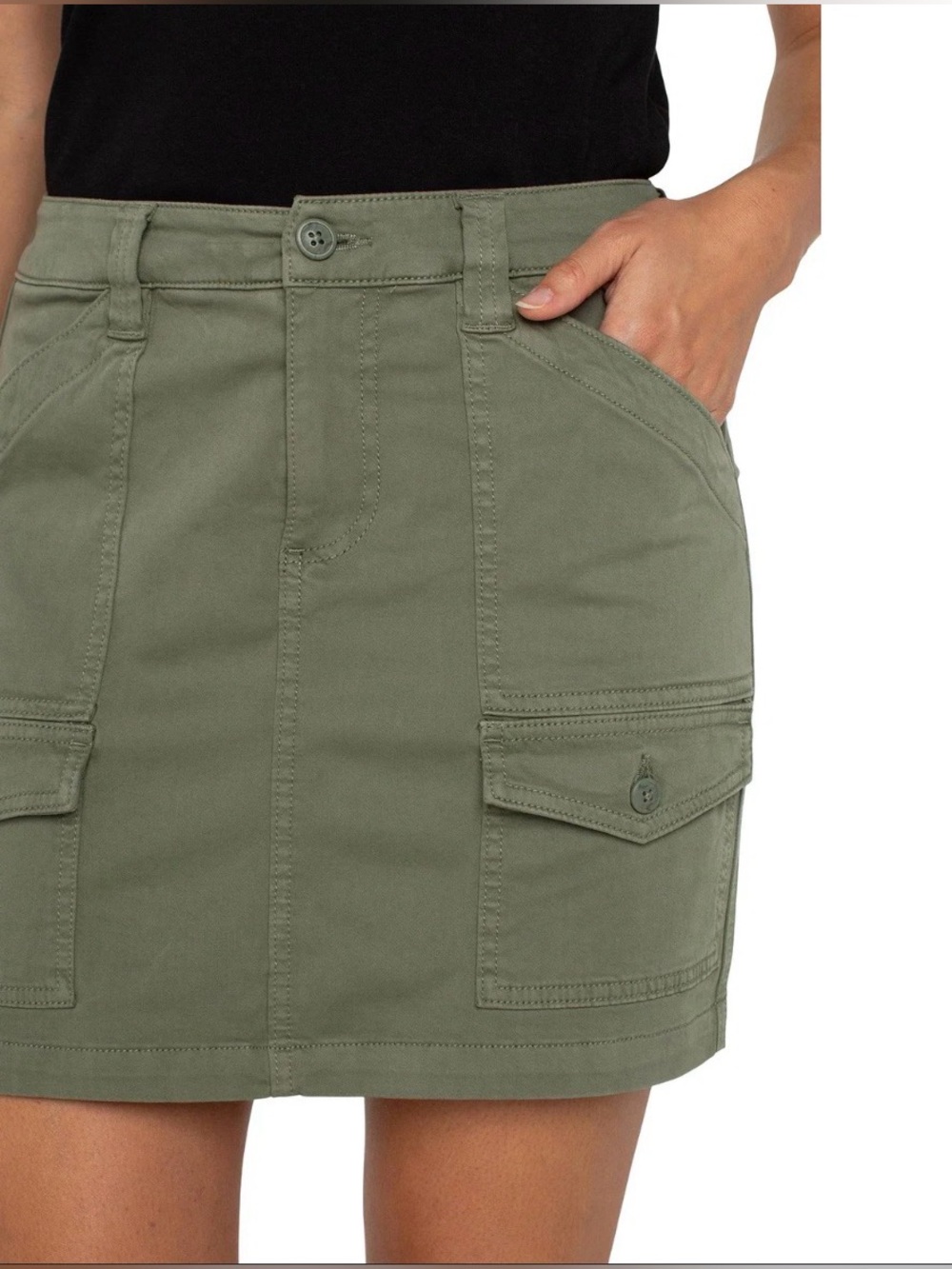 NWT Liverpool Olive Green Cargo Skort in Martini Olive